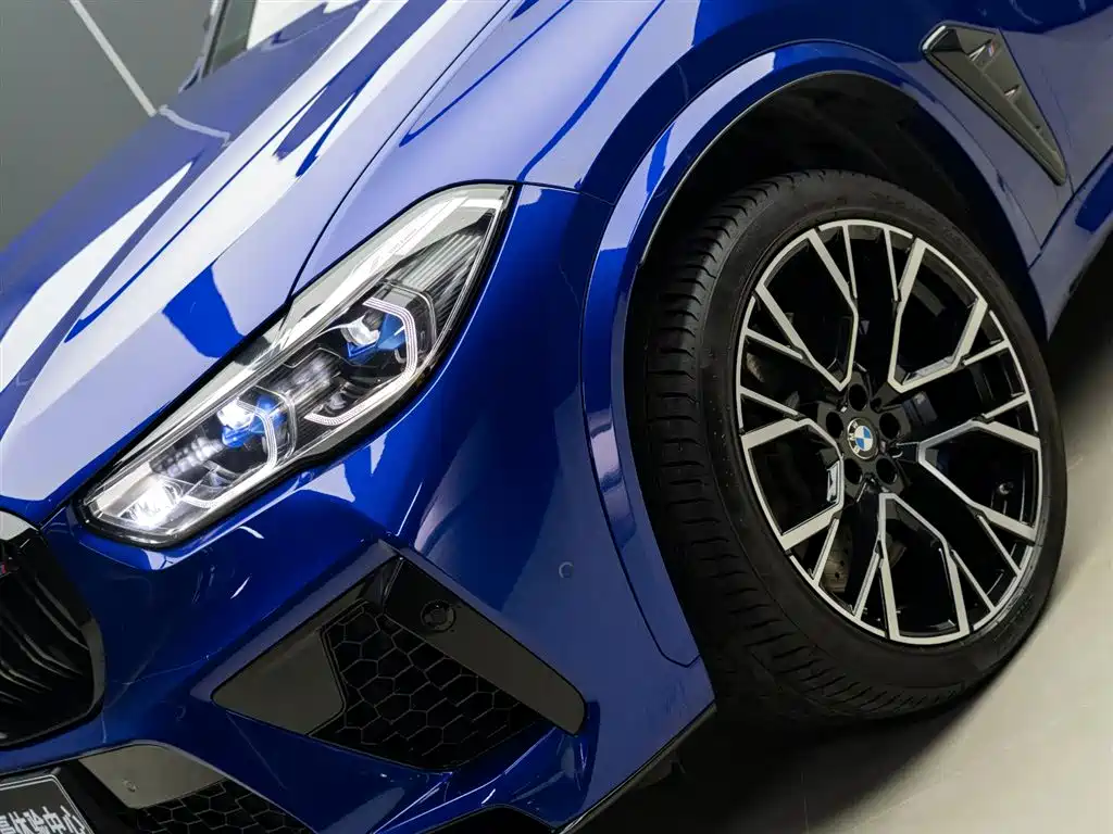 BMW X5 M 2023