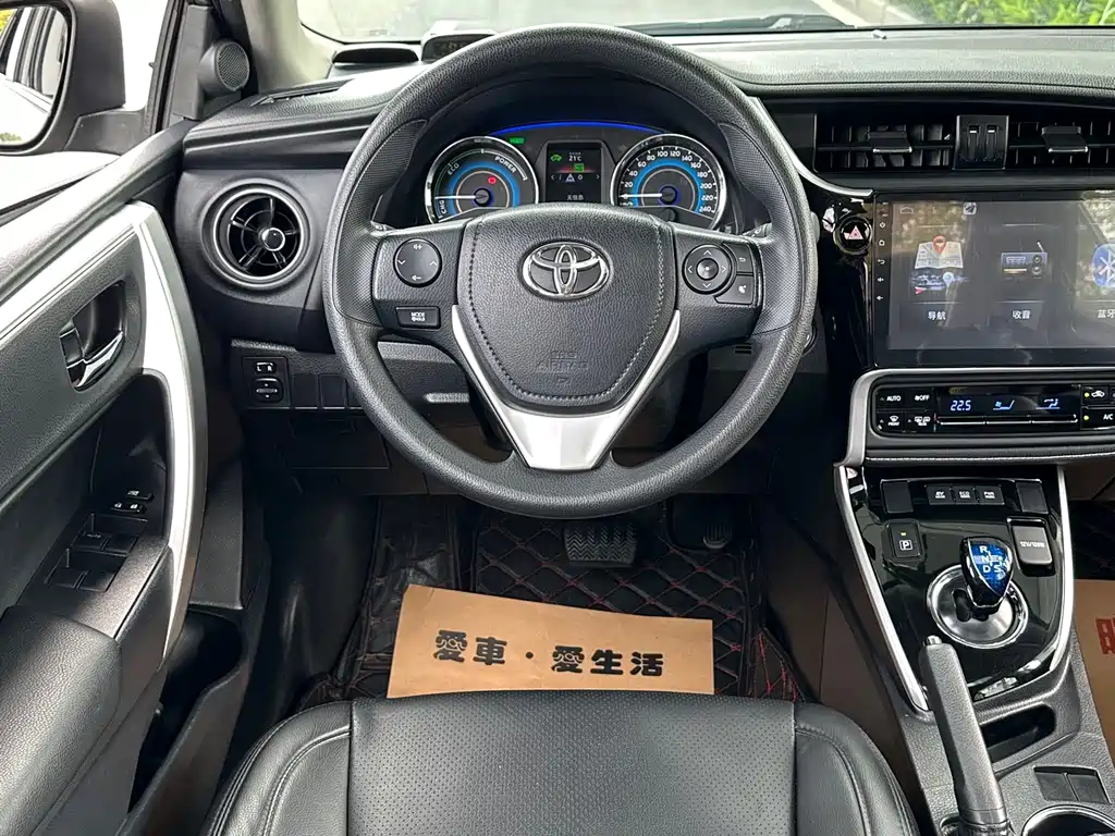 Toyota Corolla 2019 — фото 31