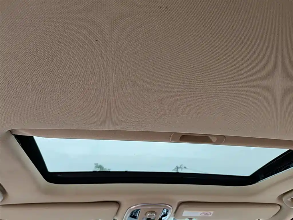 Haval H8 2015 — фото 18