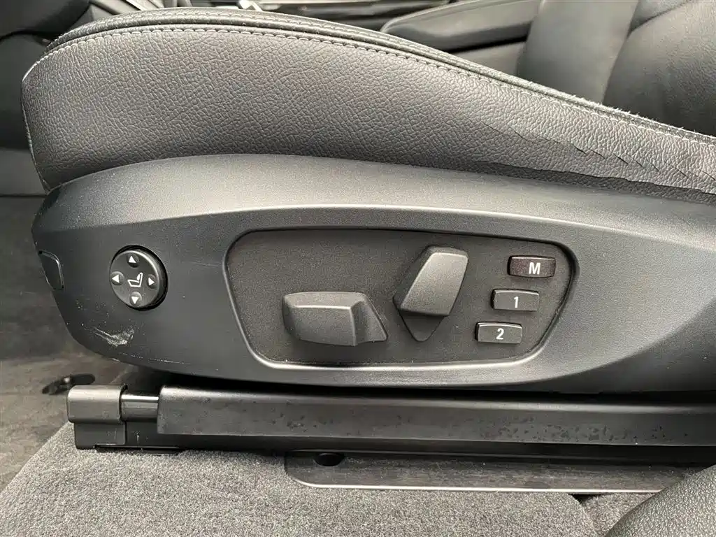 BMW X3 2014 — фото 16