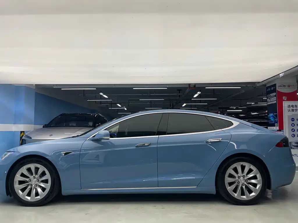 Tesla Model S 2016 — фото 5