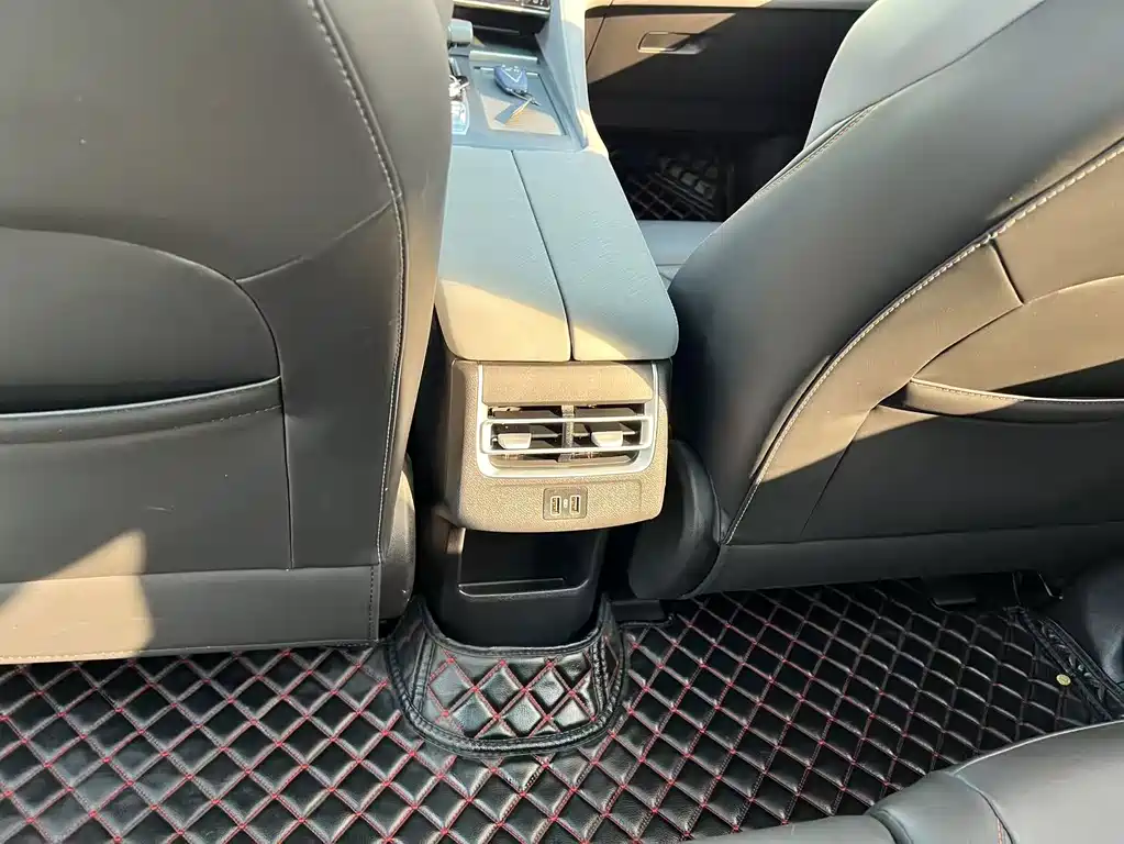 Changan CS75PLUS 2022 — фото 10