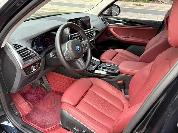 BMW iX3 2024