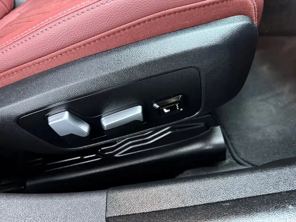 BMW 3 Series 2022 — фото 18