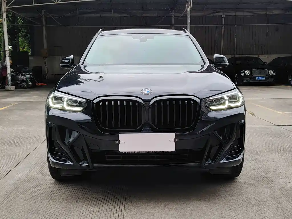 BMW X3 2022 — фото 2