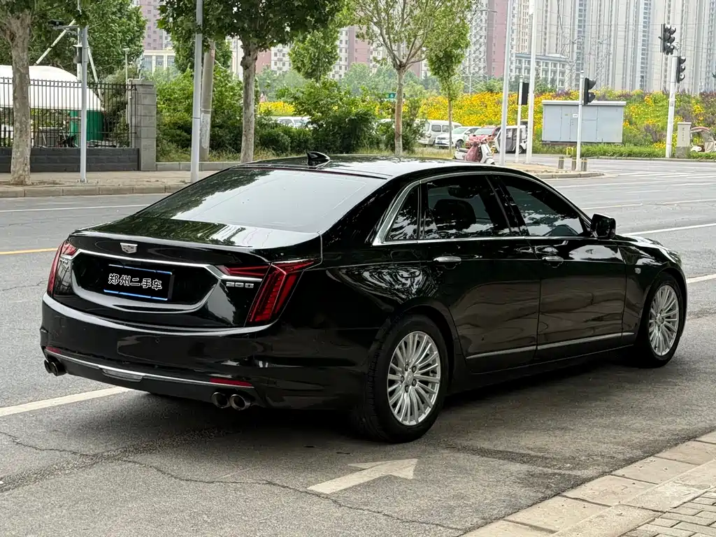 Cadillac CT6 2020 — фото 9