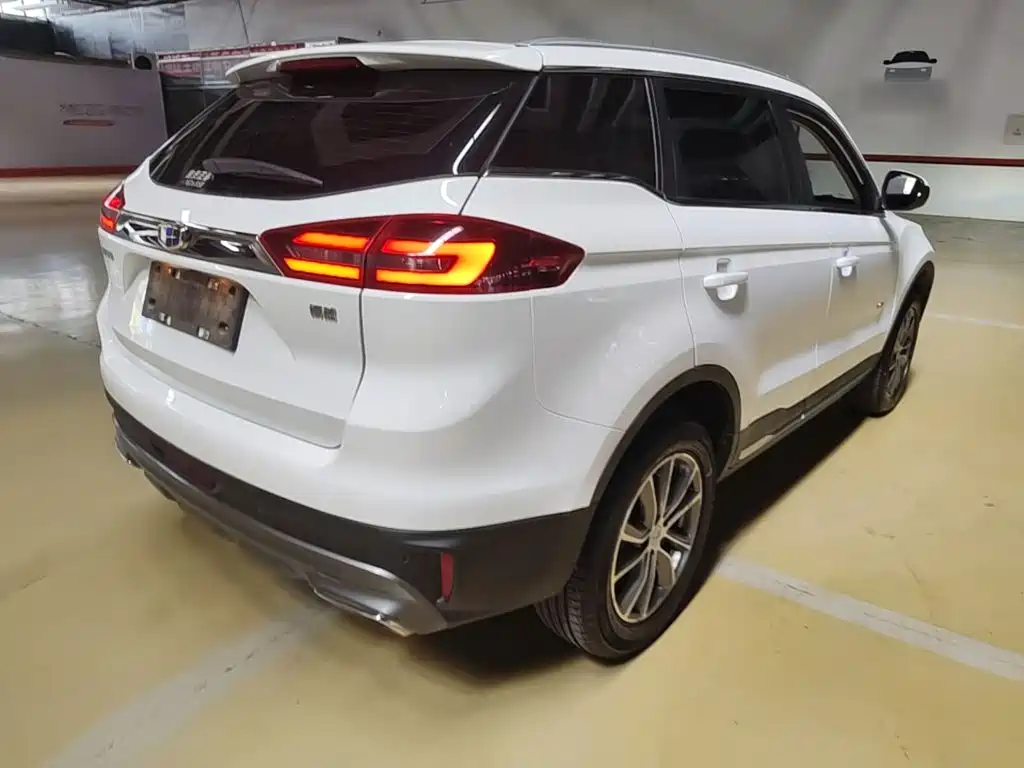 Geely Boyue 2018