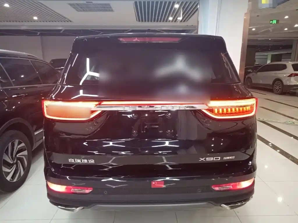 Jetour X90 PLUS 2025