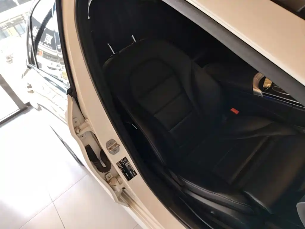 Mercedes-Benz C-Class 2020 — фото 25