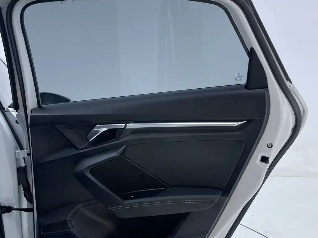 Audi A3 2022 — фото 19