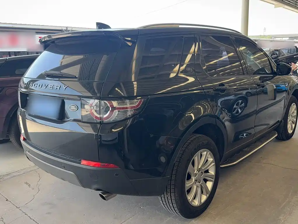 Land Rover Discovery Sport 2017