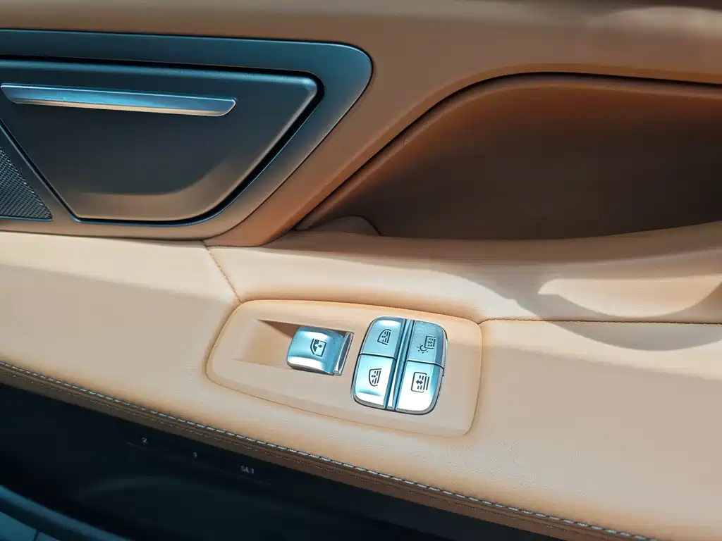 BMW 7 Series 2022 — фото 20