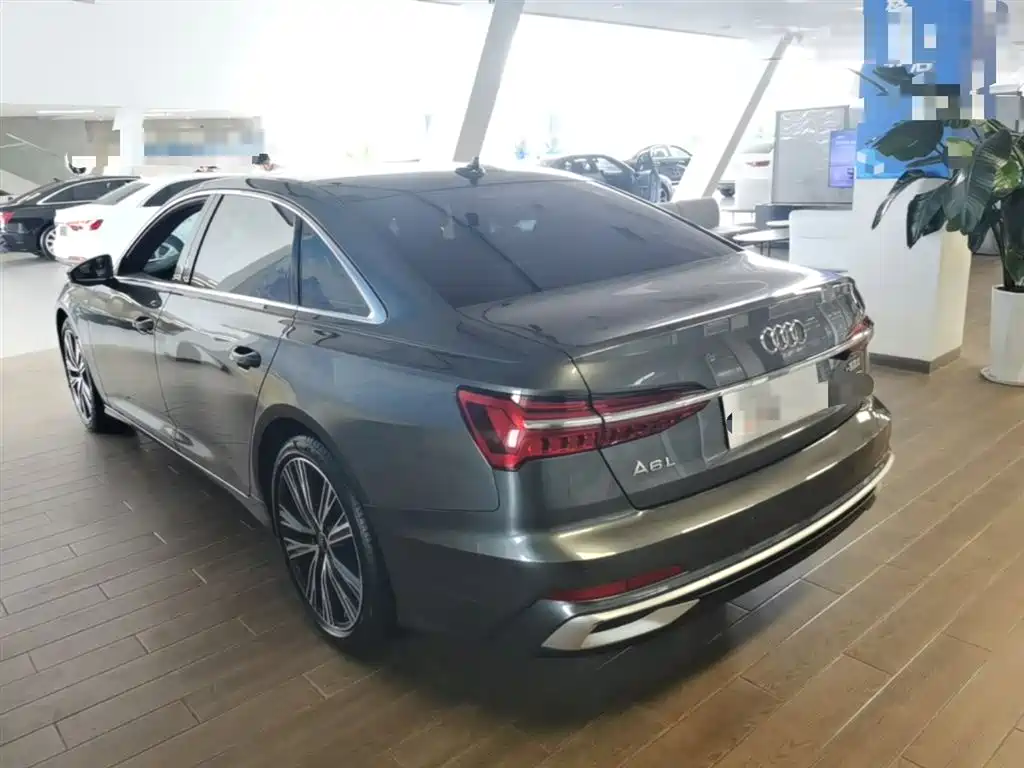 Audi A6L 2023 — фото 9