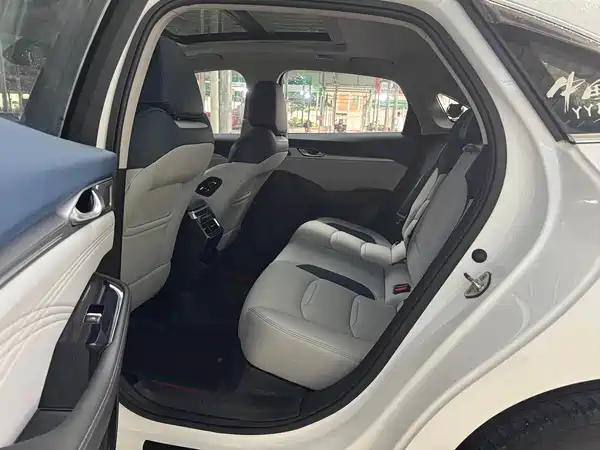 Geely Xingrui 2020