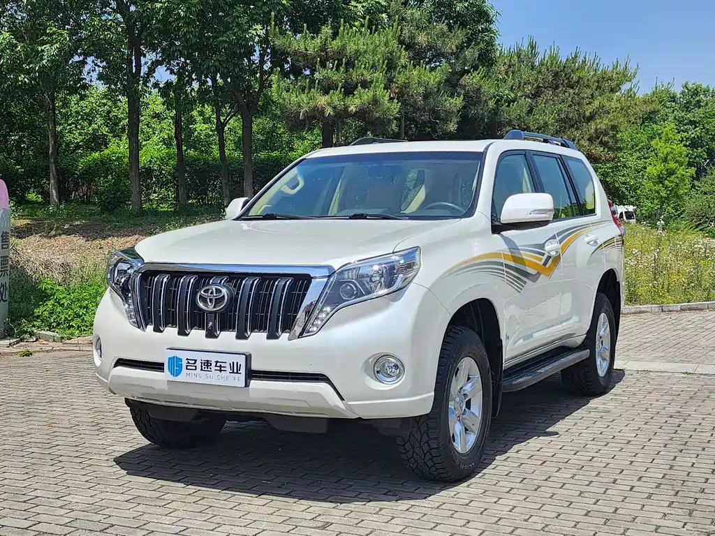 Toyota Prado 2017 — фото 1