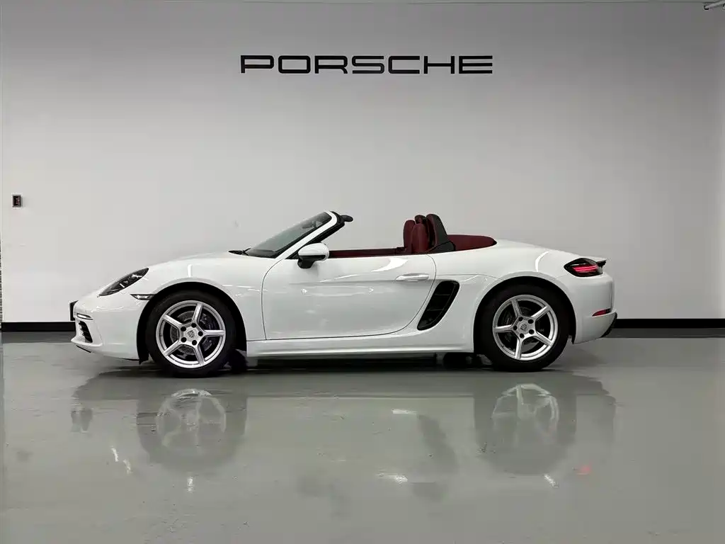Porsche 718 2024 — фото 6