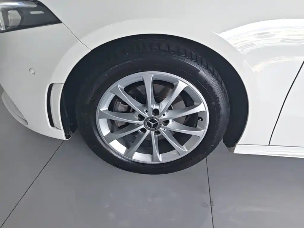 Mercedes-Benz A-Class 2022 — фото 23