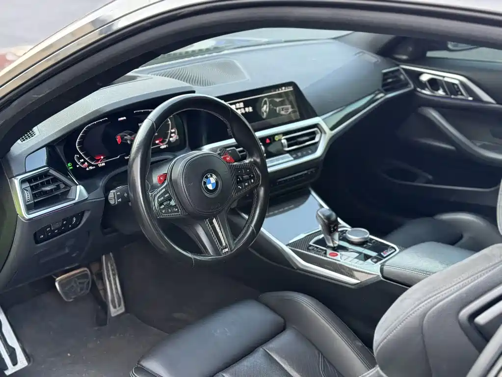 BMW M4 2022 — фото 4