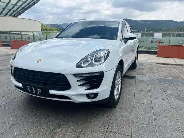 Porsche Macan 2017