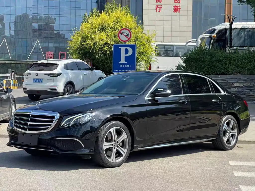 Mercedes-Benz E-Class 2017