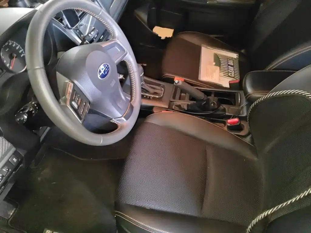 Subaru XV 2015 — фото 12