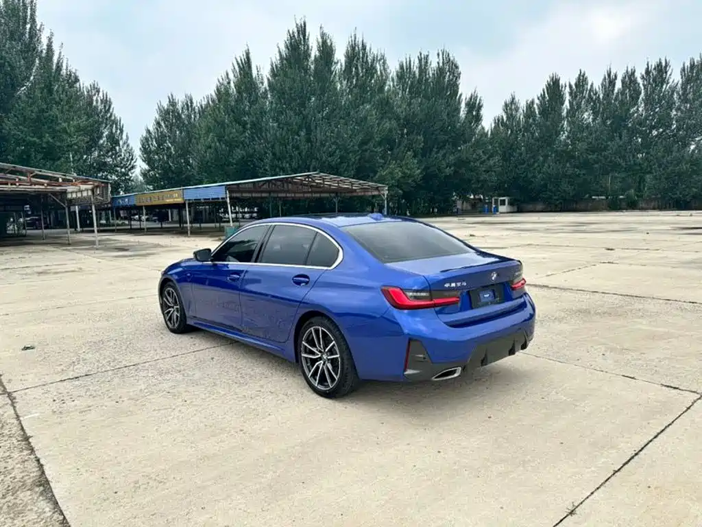 BMW 3 Series 2023