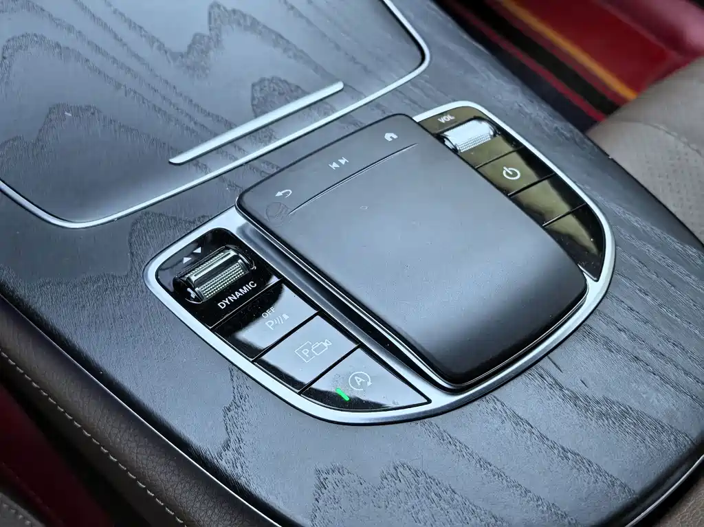 Mercedes-Benz E-Class 2021 — фото 10