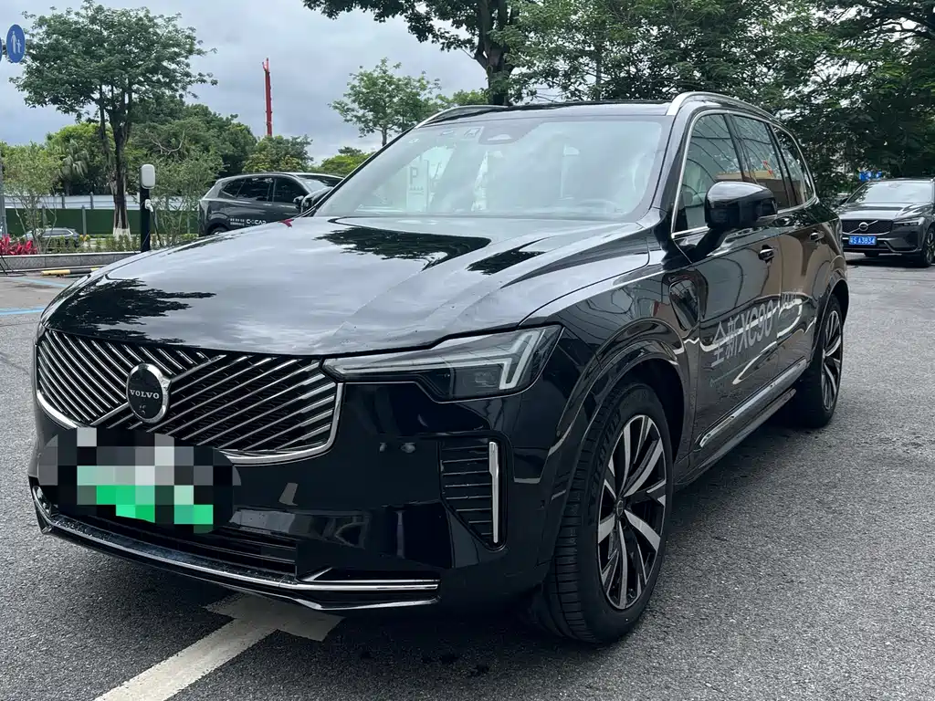 Volvo XC90 PHEV 2025