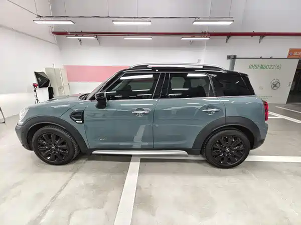 MINI Countryman 2021