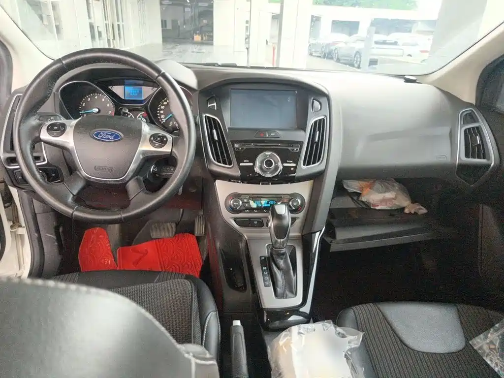 Ford Focus 2015
