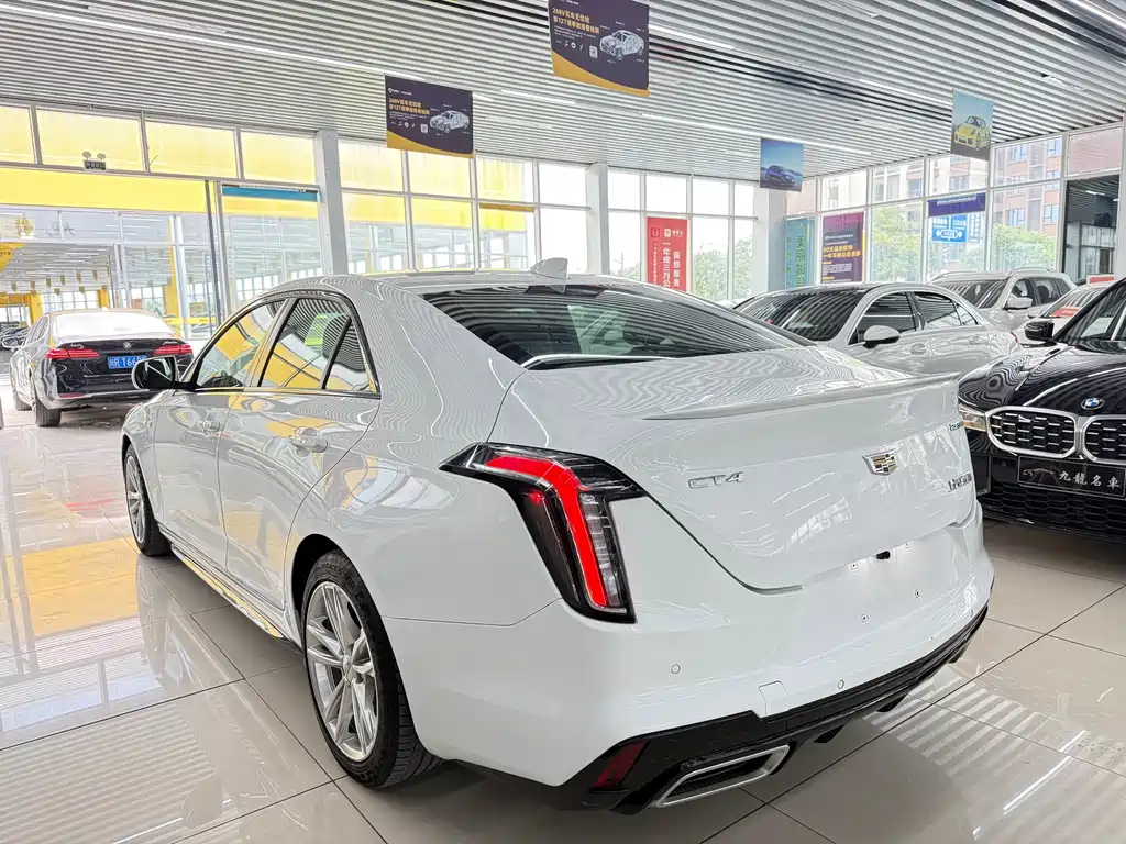 Cadillac CT4 2020 — фото 5
