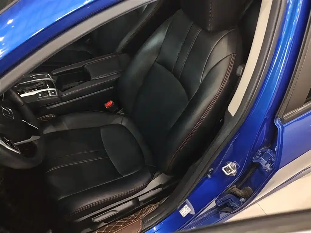 Honda Civic 2020 — фото 15