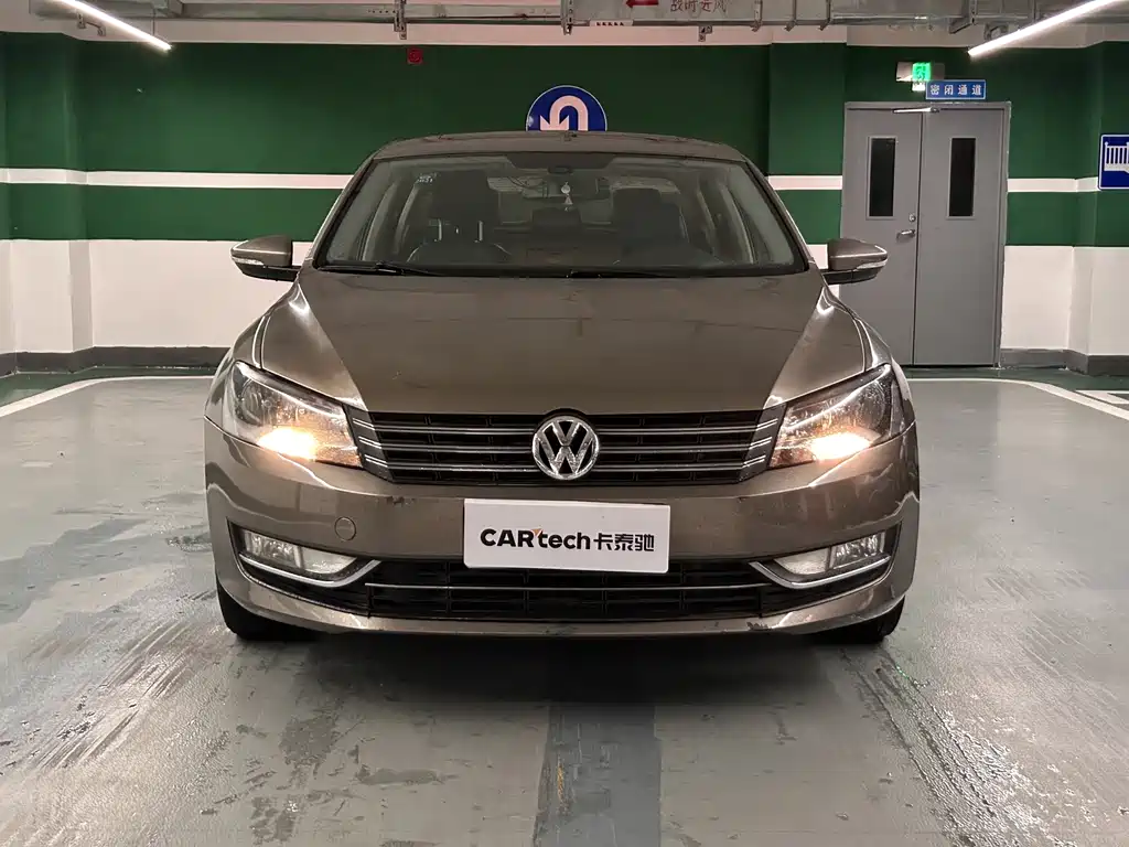 Volkswagen Passat 2013