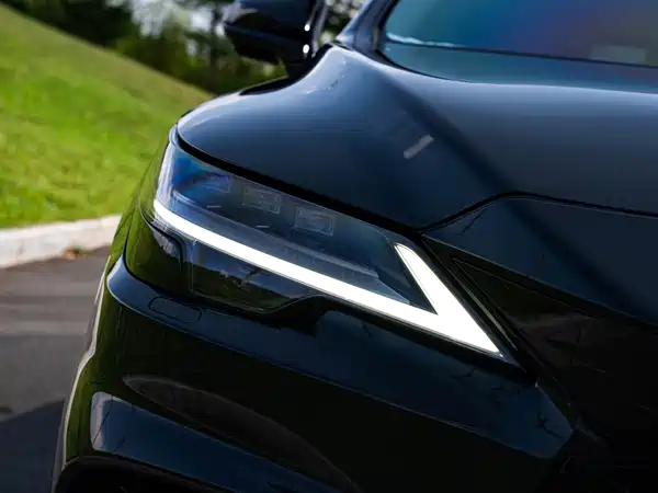 Lexus RX 2023