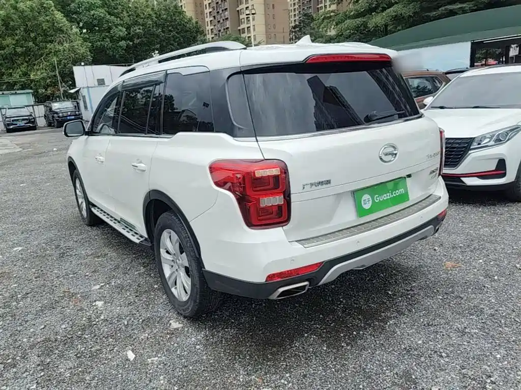 GAC Motor Trumpchi GS8 2017 — фото 5