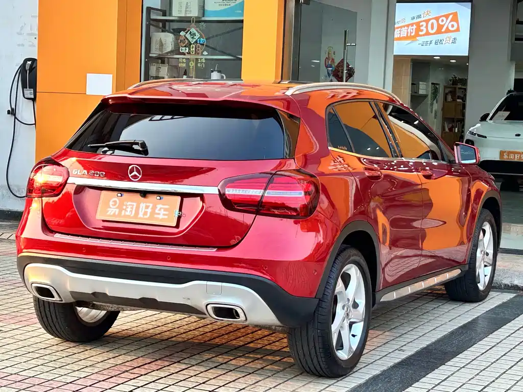 Mercedes-Benz GLA 2018 — фото 6