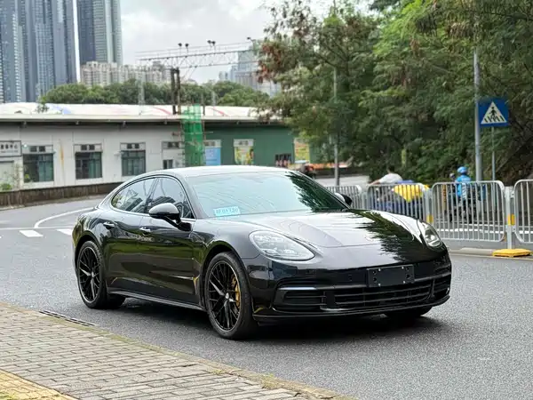 Porsche Panamera 2017