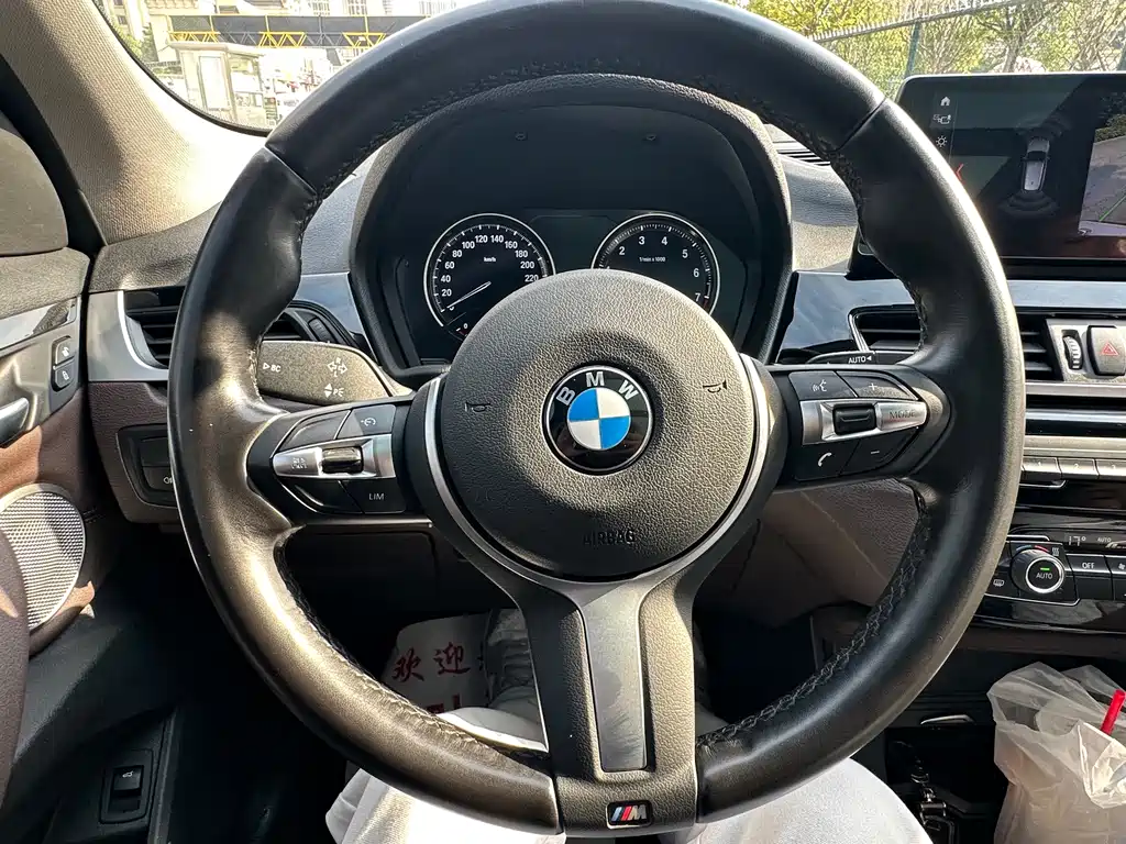 BMW X1 2022 — фото 21