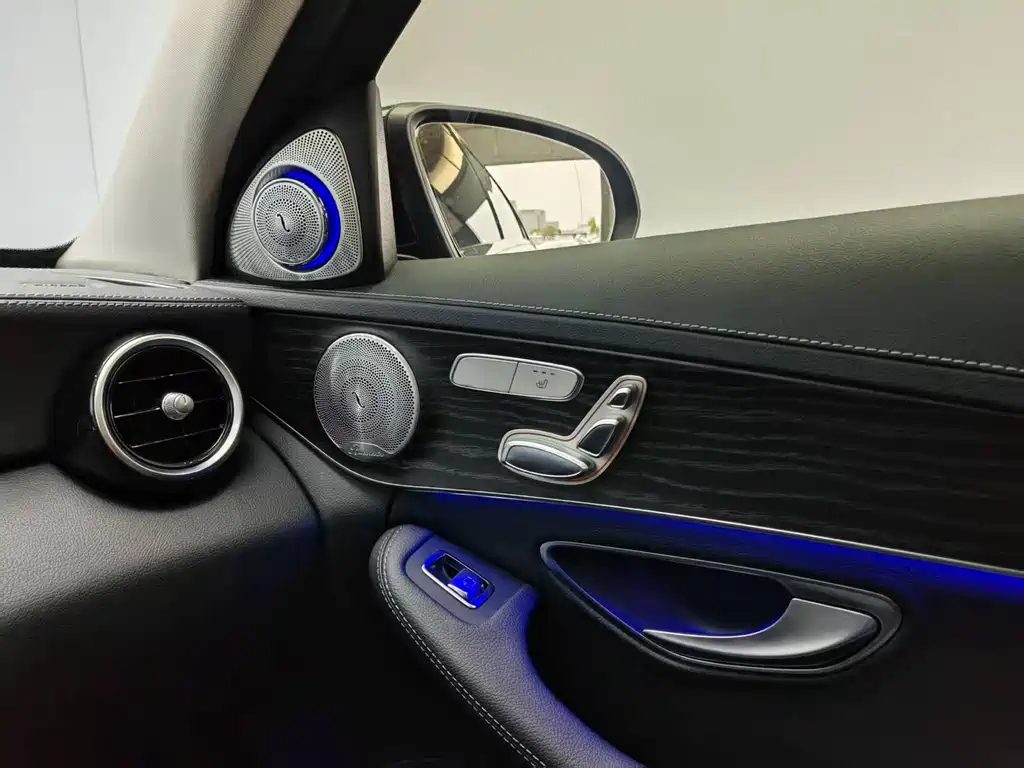 Mercedes-Benz C-Class 2021 — фото 17