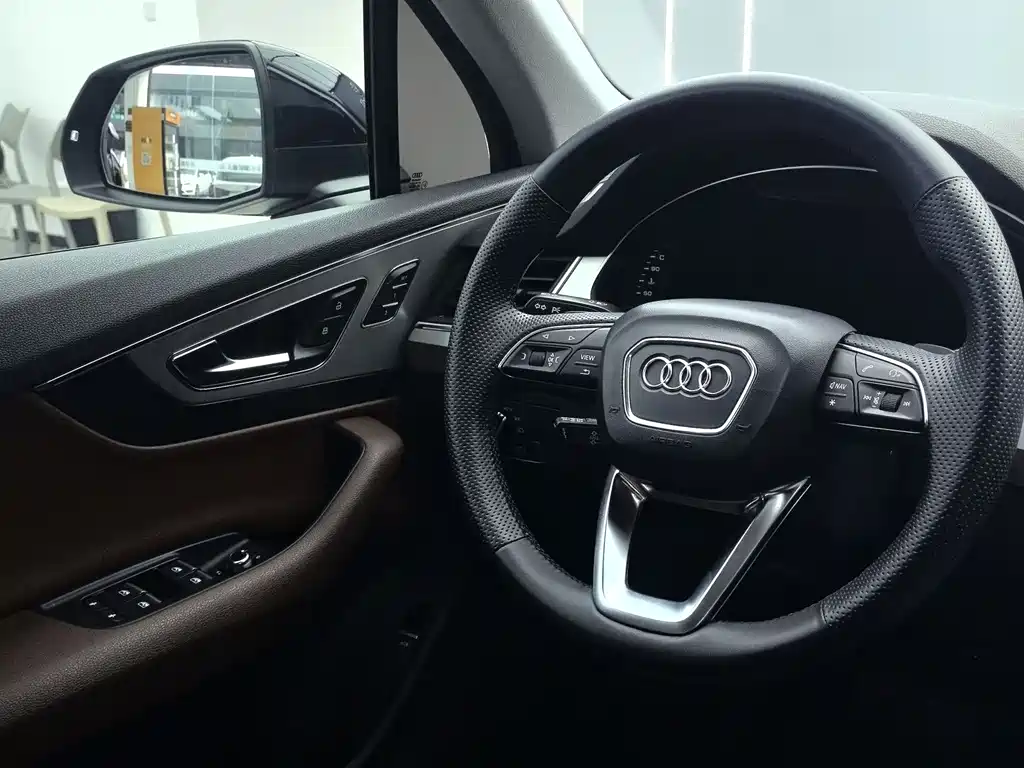 Audi Q7 2016