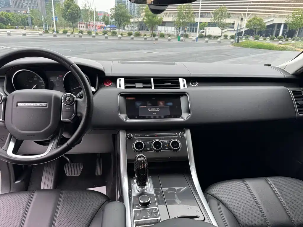 Land Rover Sport 2018