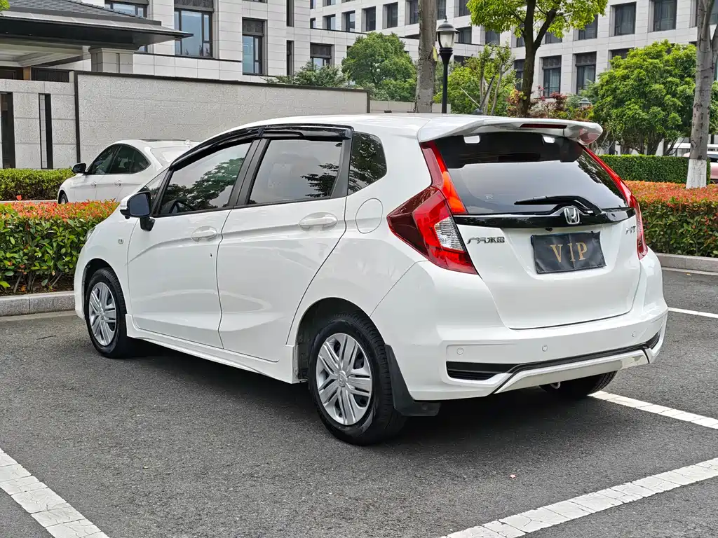 Honda Fit 2019 — фото 7