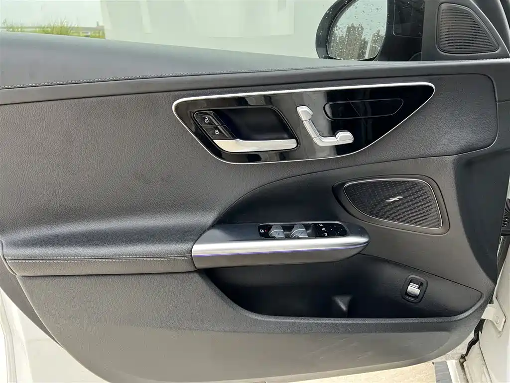Mercedes-Benz C-Class 2022 — фото 13