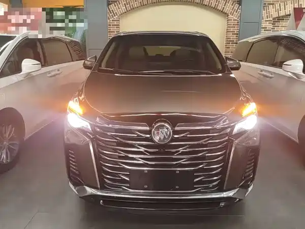 Buick GL8 2024