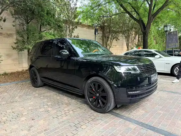 Land Rover Range Rover 2025