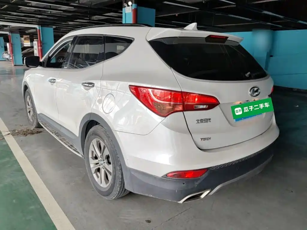 Hyundai Santa Fe 2015 — фото 5