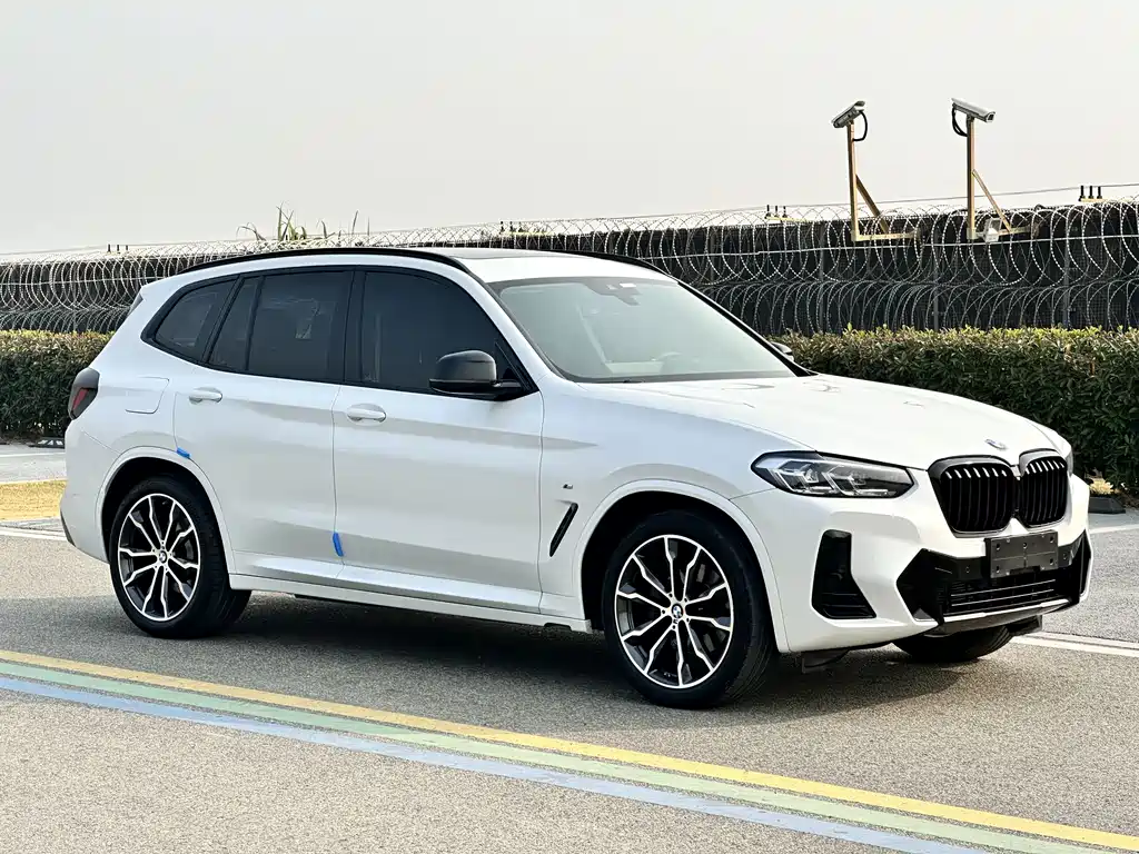 BMW X3 2022 — фото 3