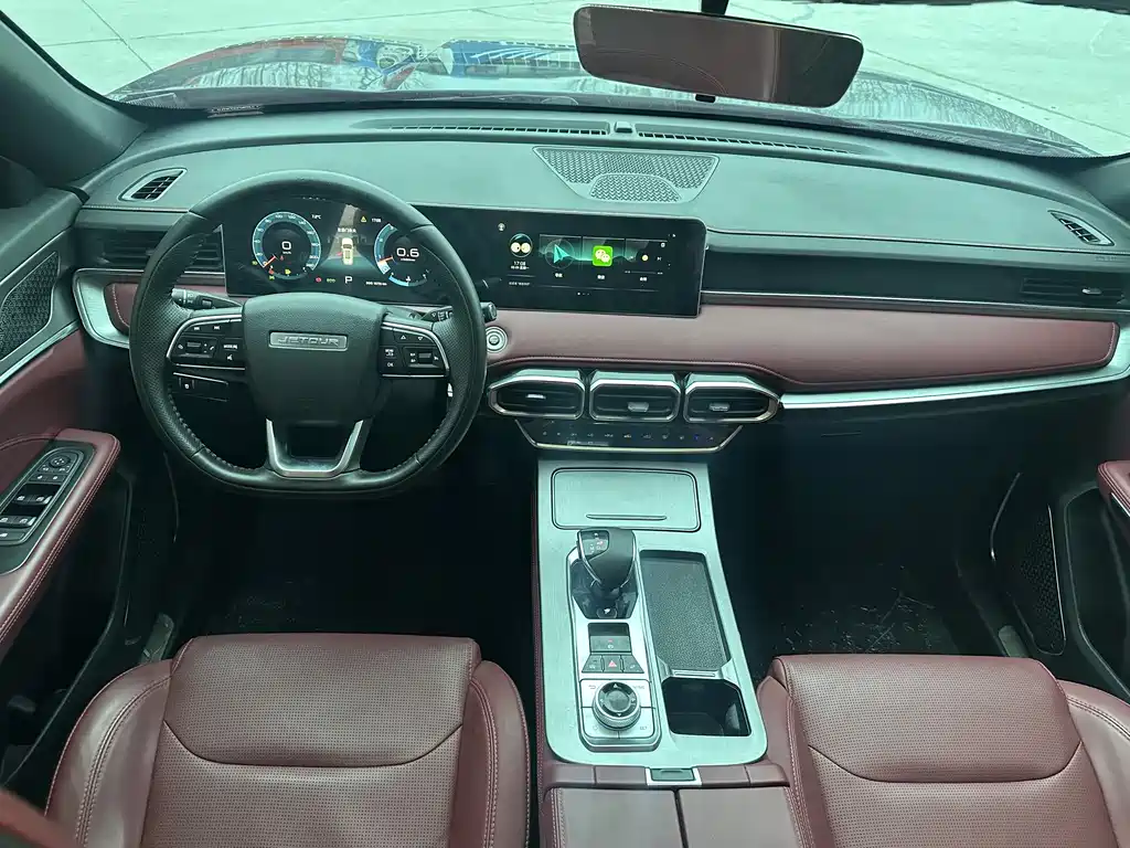 Jetour X70 PLUS 2023 — фото 13