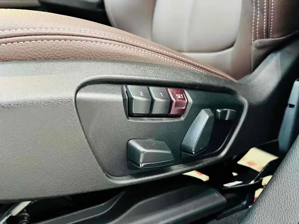 BMW X1 2021 — фото 10