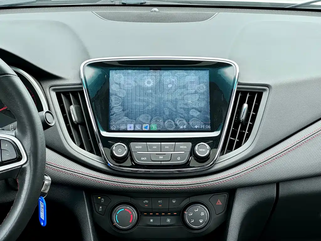 Chevrolet Cruze 2022 — фото 14